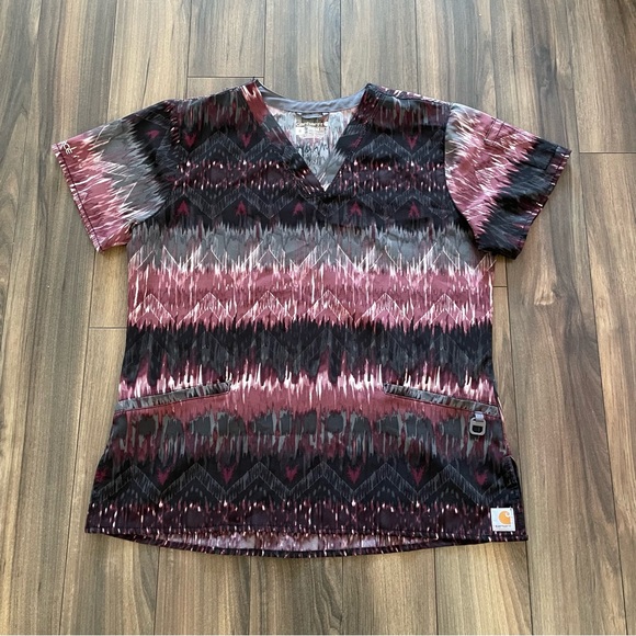 Carhartt Women's Force Cross-Flex Modern Fit Chevron Aztec Scrub Top - Picture 1 of 7